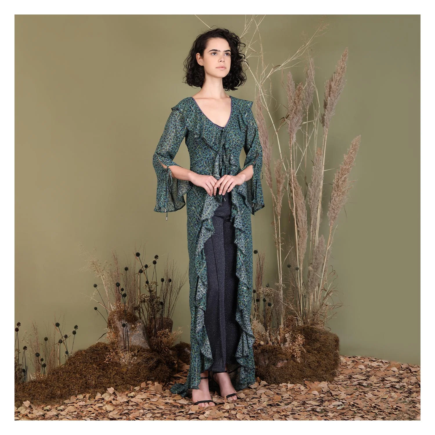 ARCELIA COVERUP - Image 3