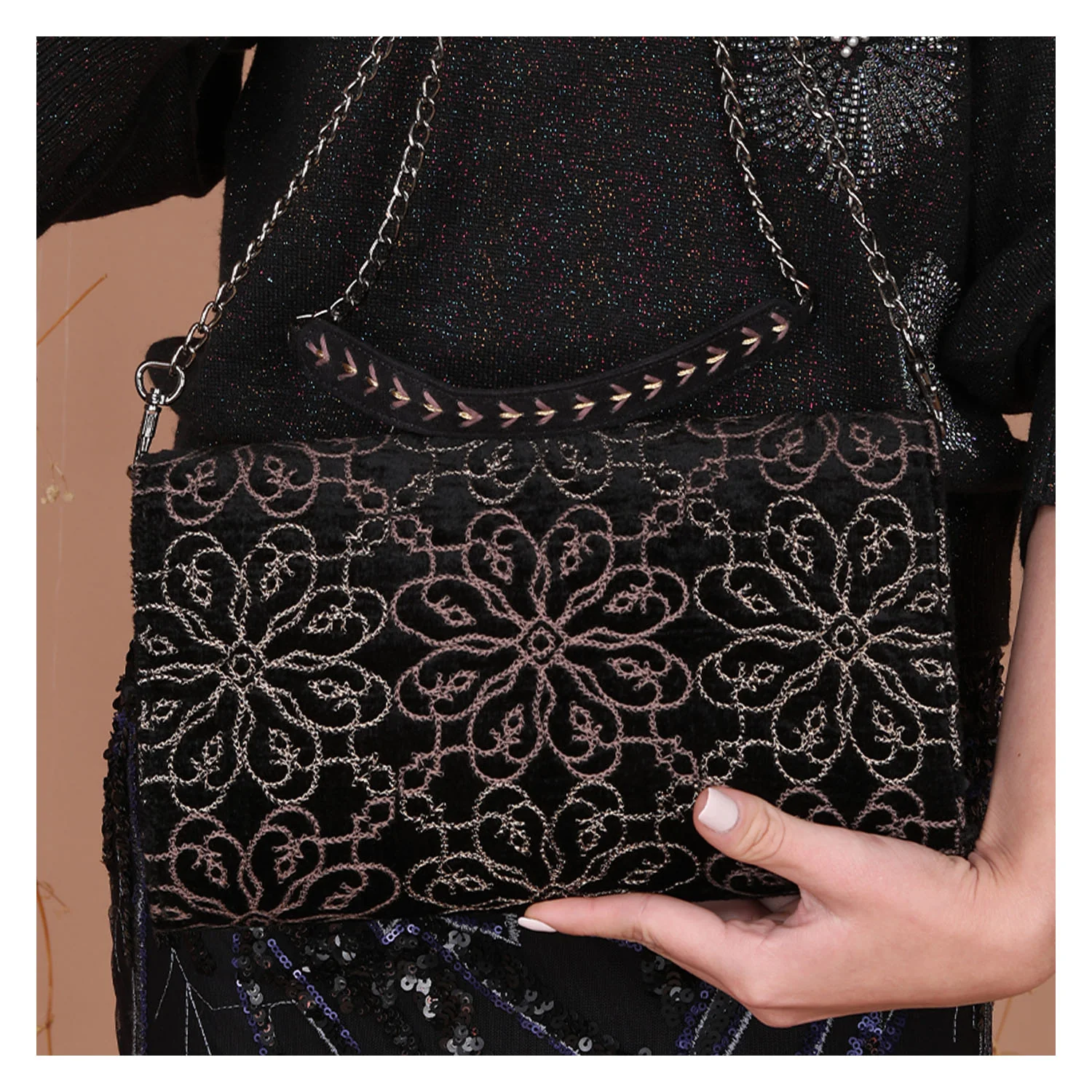BELAFANTA CLUTCH - Image 3