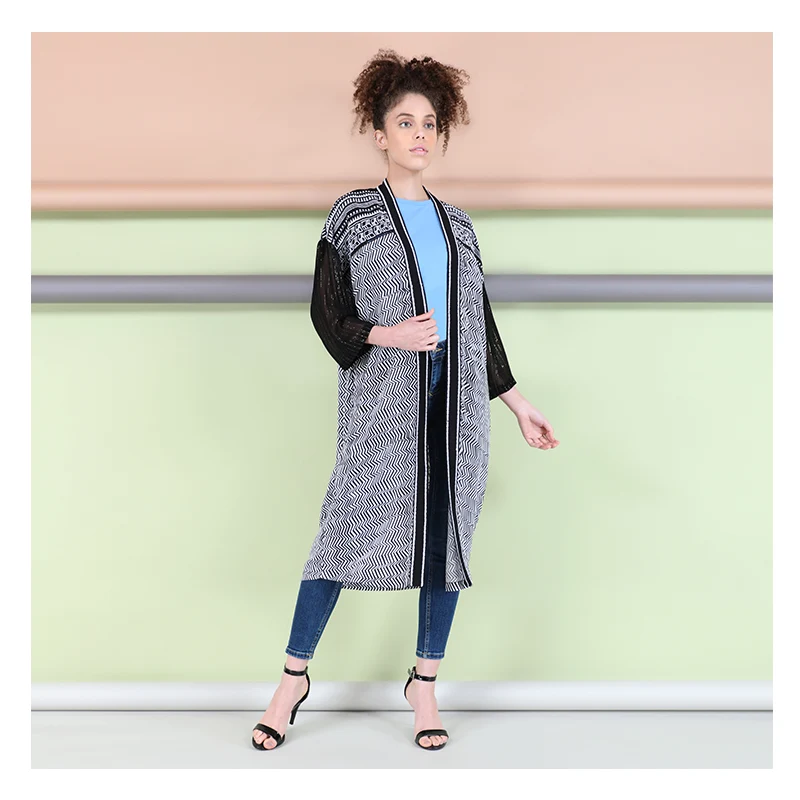 BETTINA COVERUP - Image 4