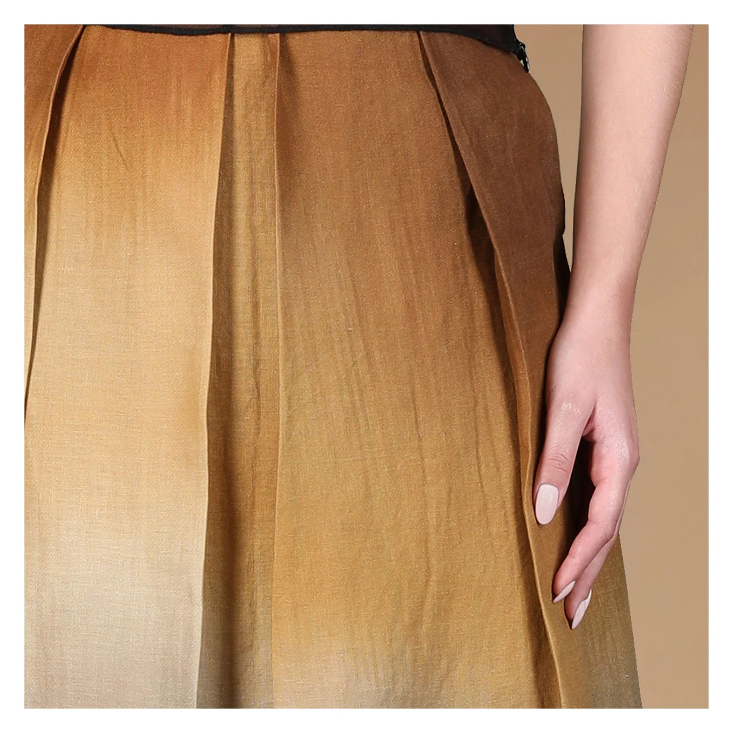 CRYSTAL SKIRT - Image 4