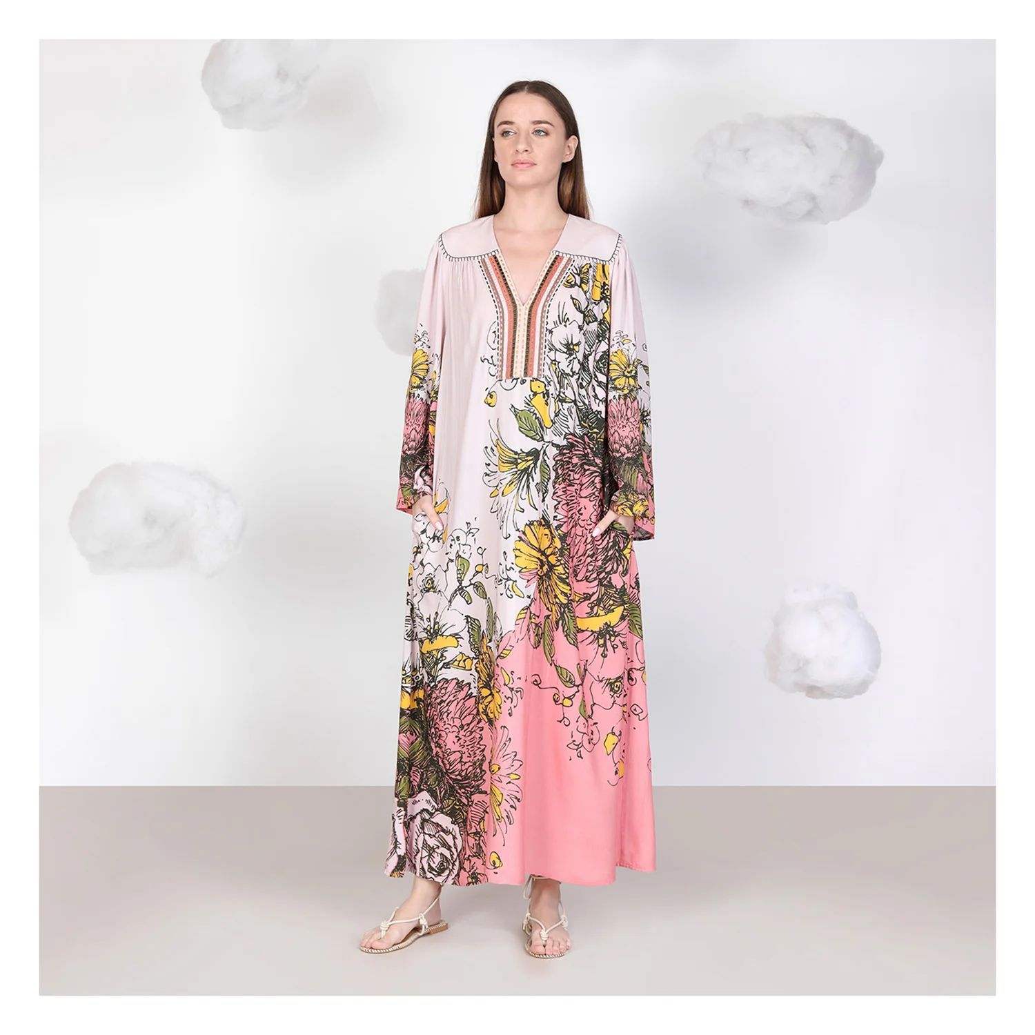 RAVINA KAFTAN