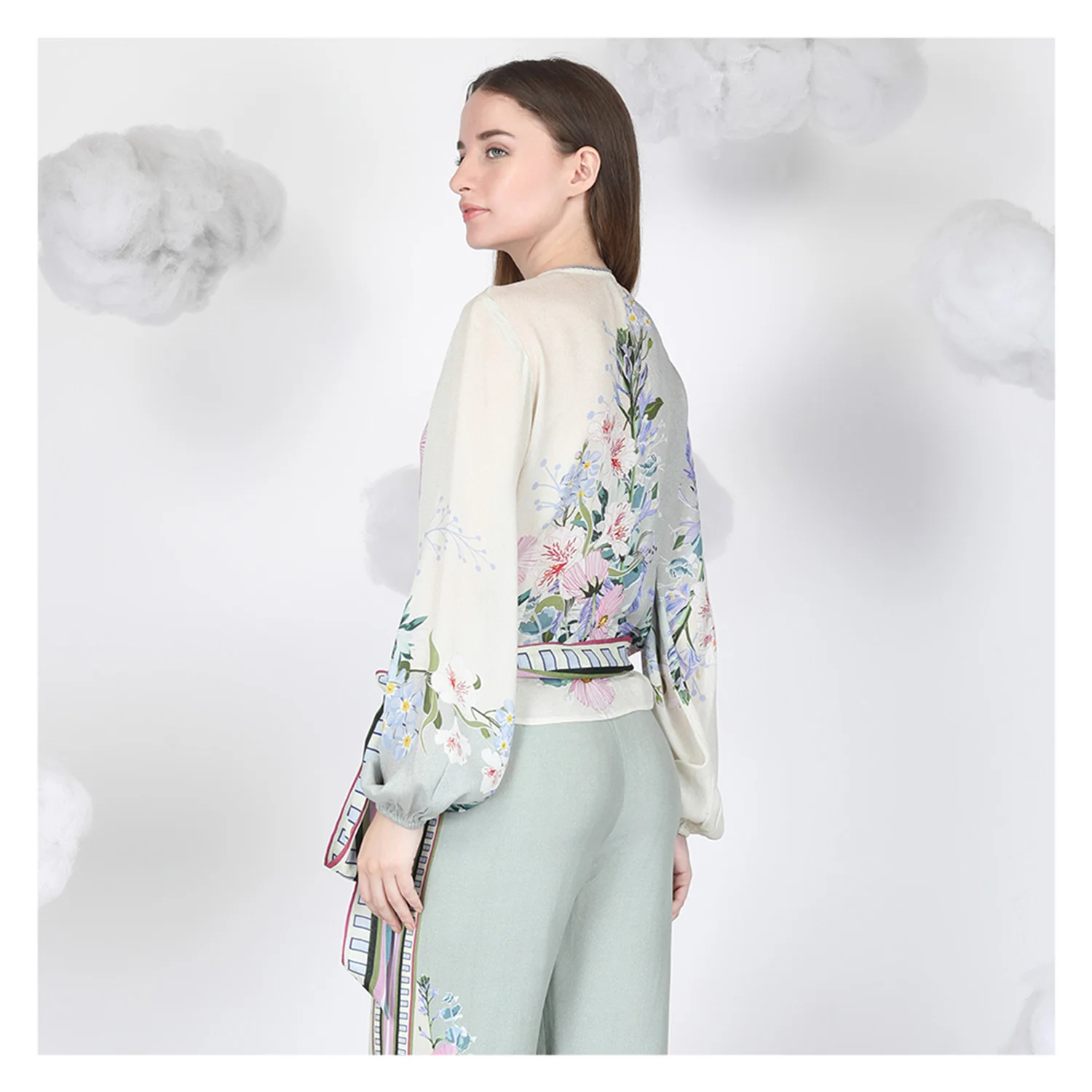 MARGET WRAP TOP - Image 2